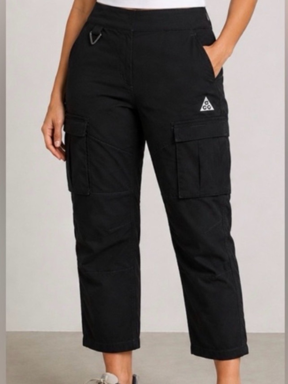 EUC Nike ACG Smith Summit Cargo Pants Black Women’s, size Large